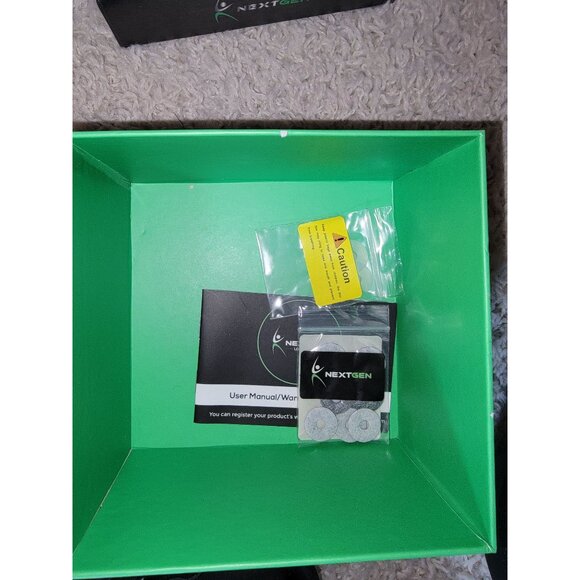 Next Gen Altitude Workout Mask PreOwned with Original Box and Case - Picture 5 of 5